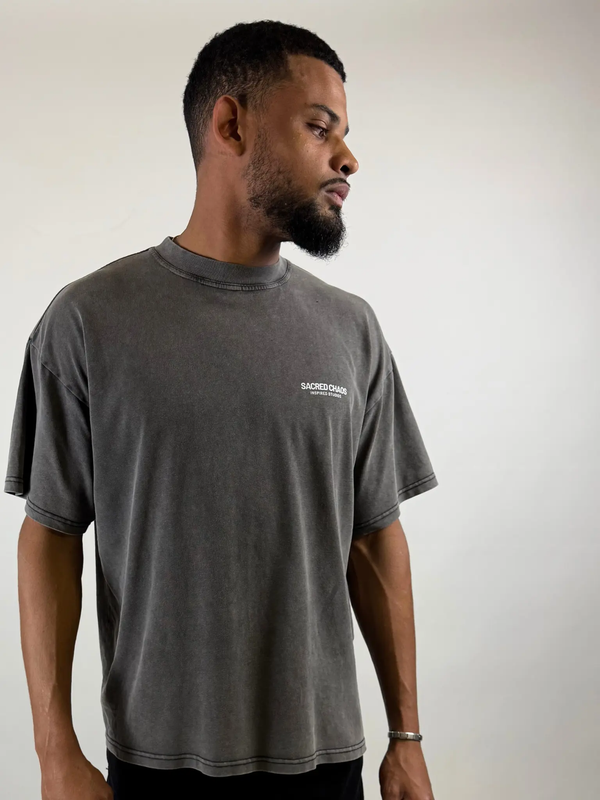 T-Shirt Oversize Washed Black | ANGEL IN CHAOS SACRED CHAOS